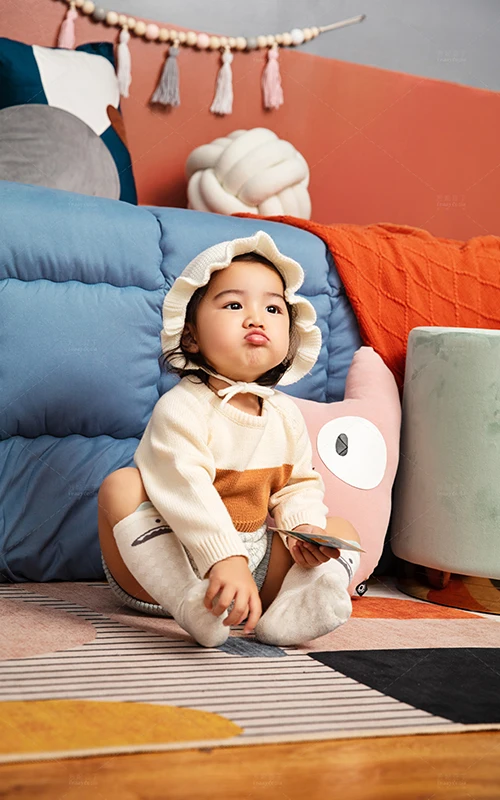 芳妮豆丁儿童摄影 迟到的宝宝生日照，送给她最好的礼物