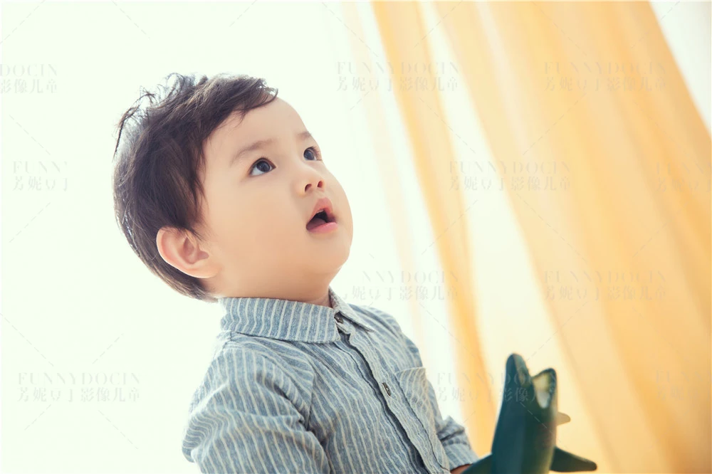 芳妮豆丁儿童摄影 黄敬尧