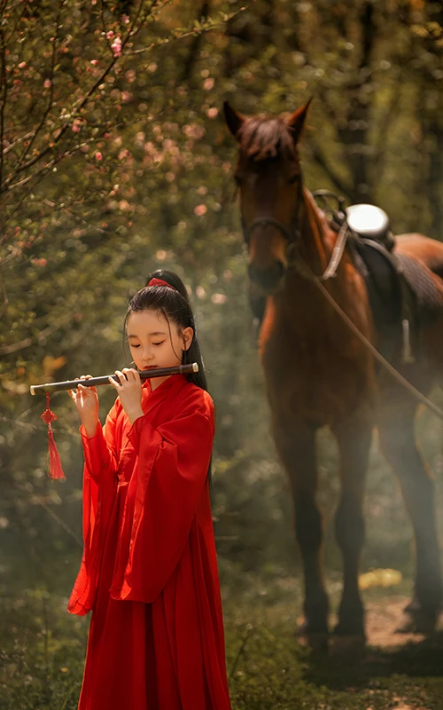芳妮豆丁儿童摄影 红衣锦绣
