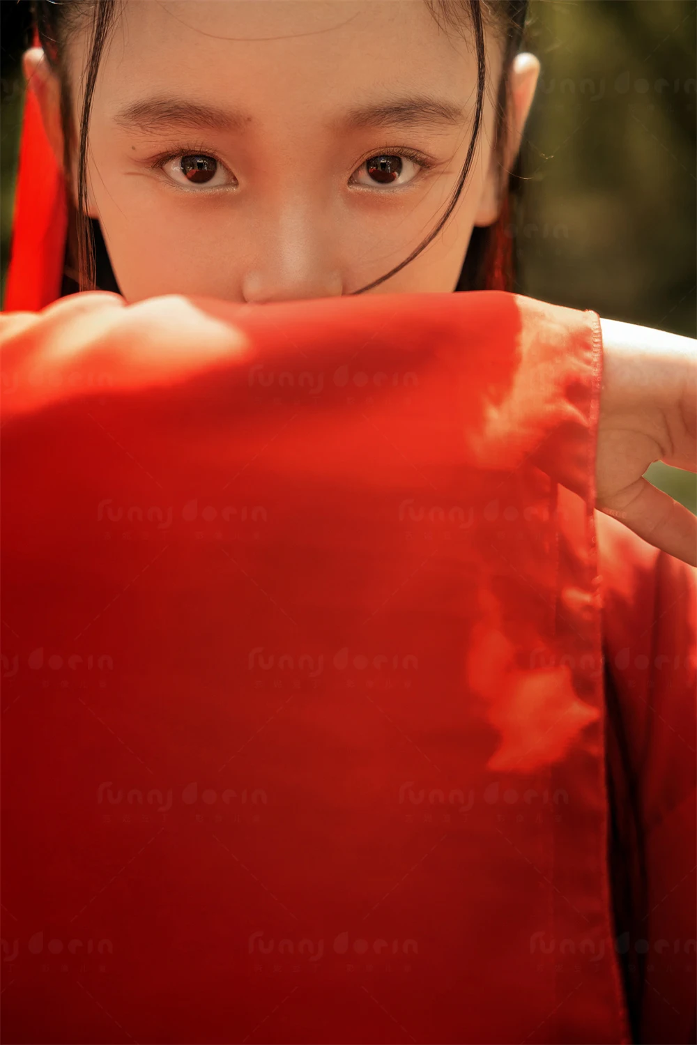 芳妮豆丁儿童摄影 红衣锦绣