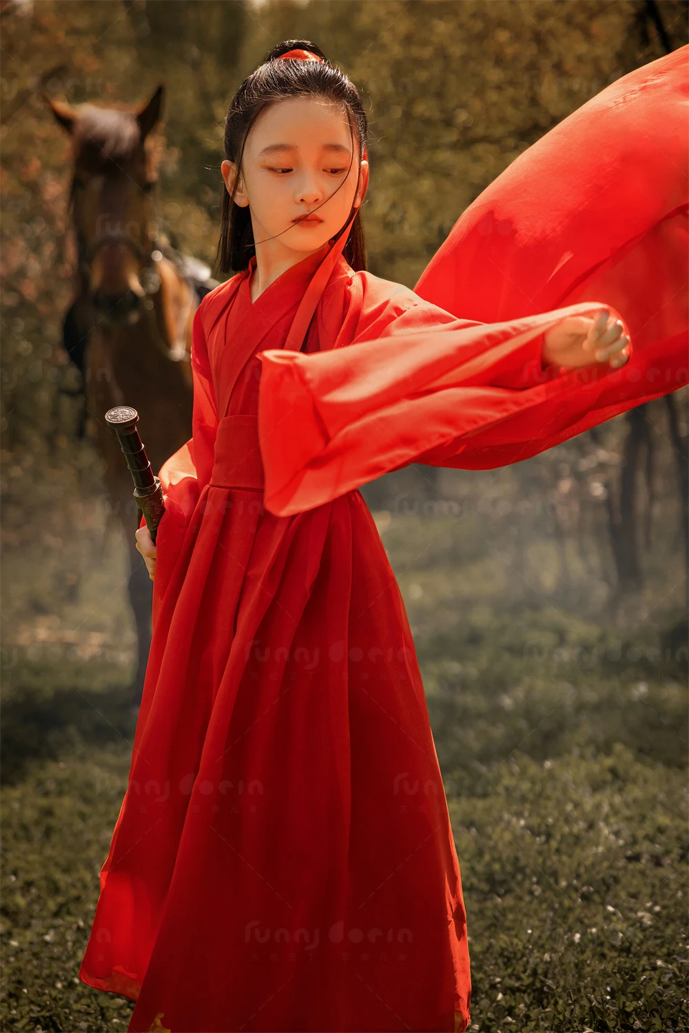 芳妮豆丁儿童摄影 红衣锦绣