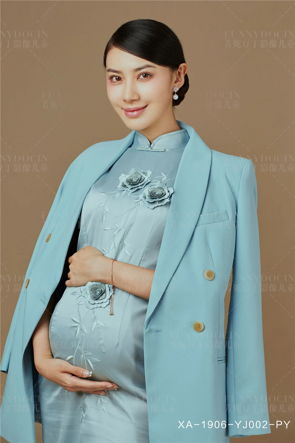 芳妮豆丁儿童摄影 纤手团扇