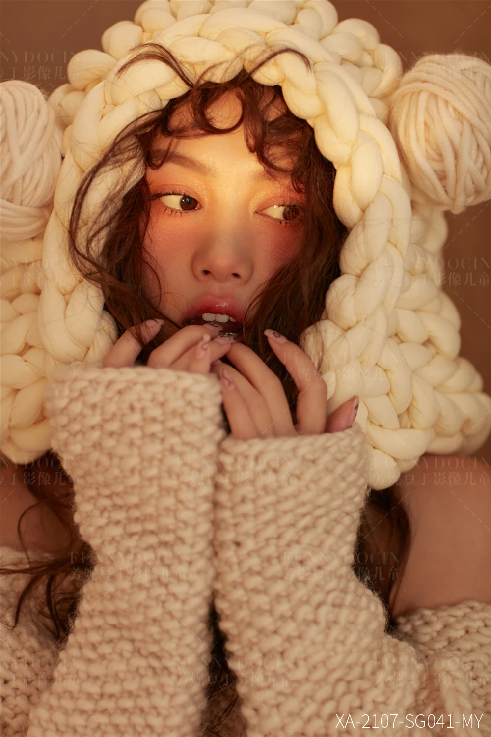 芳妮豆丁儿童摄影 俏皮卷卷