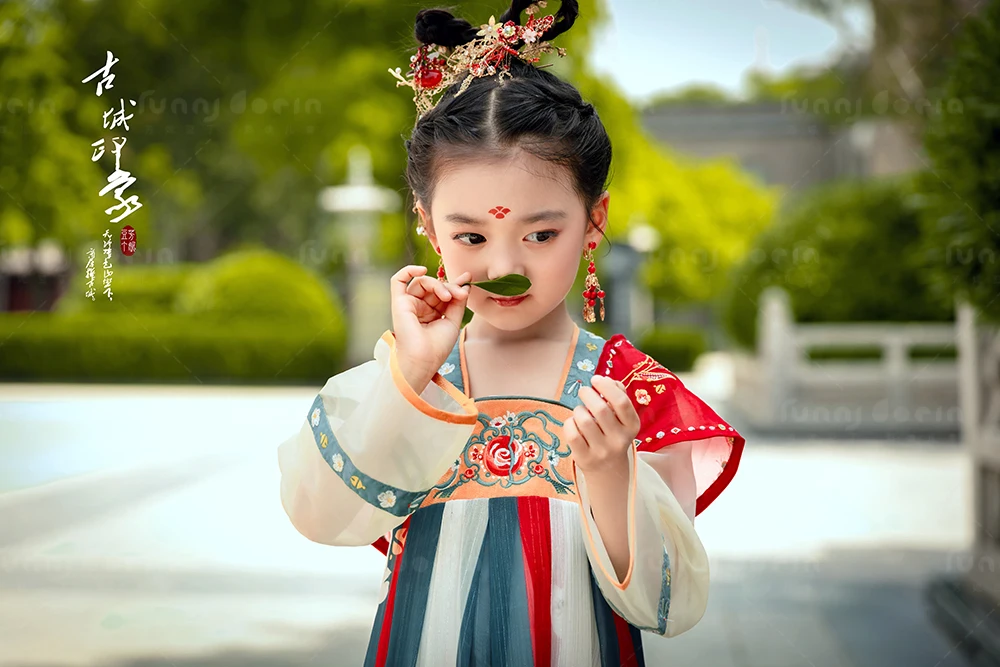 芳妮豆丁儿童摄影 陈爰锡