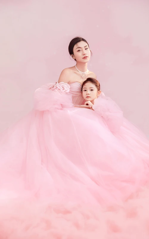 芳妮豆丁儿童摄影 樱粉浪漫