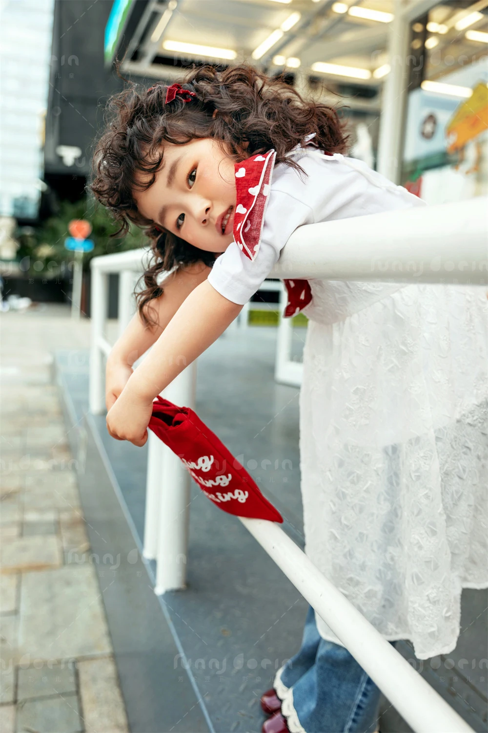 芳妮豆丁儿童摄影 摩登画报