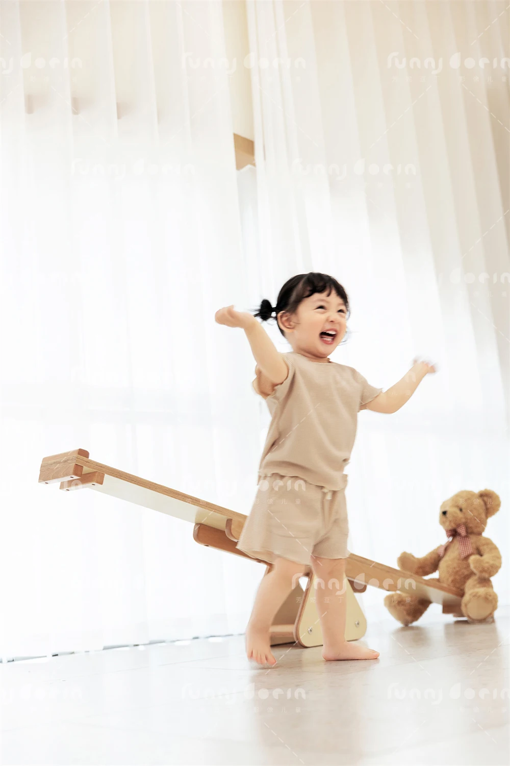 芳妮豆丁儿童摄影 欢乐跷跷板