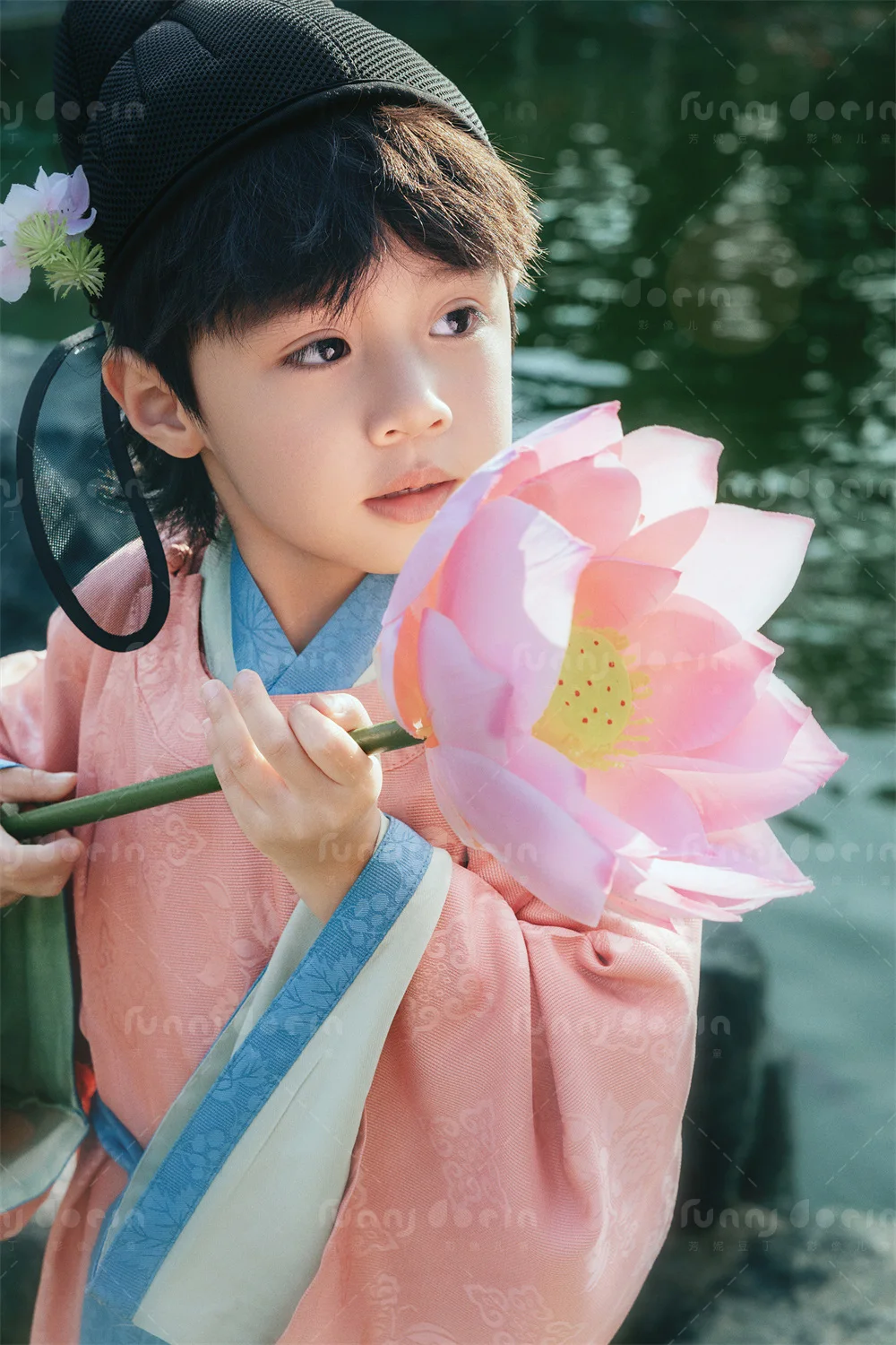 芳妮豆丁儿童摄影 藕花深处