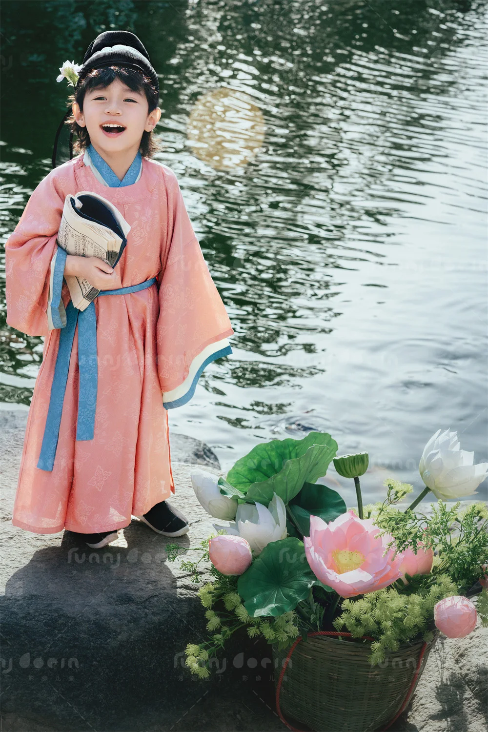 芳妮豆丁儿童摄影 藕花深处