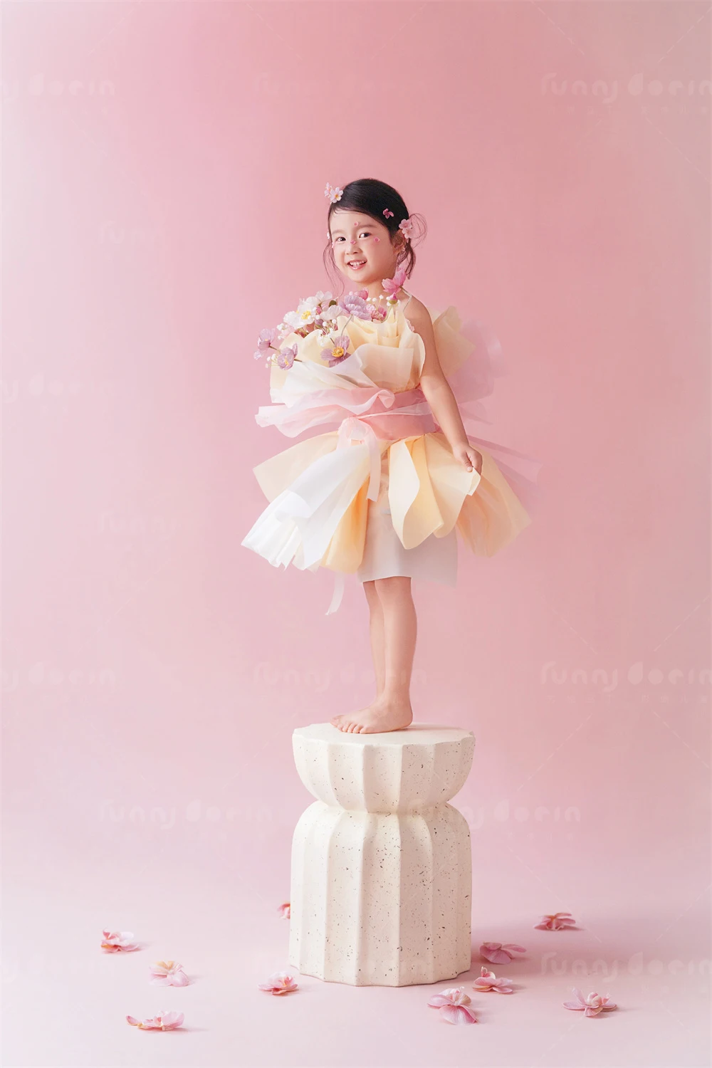 芳妮豆丁儿童摄影 花捧公主