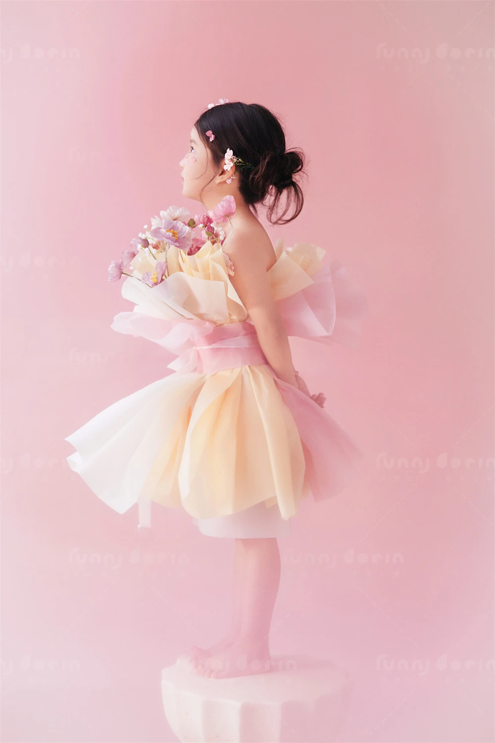 芳妮豆丁儿童摄影 花捧公主