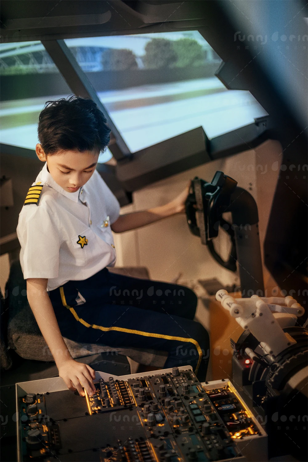 芳妮豆丁儿童摄影 童行天际