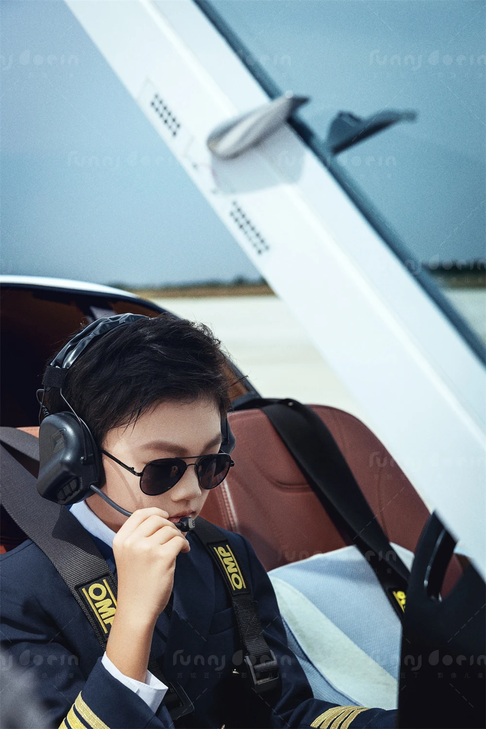 芳妮豆丁儿童摄影 蓝天预备役