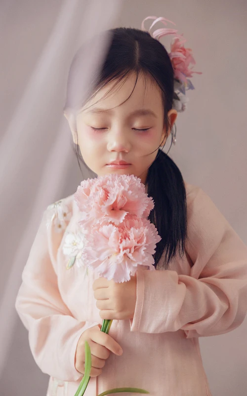 芳妮豆丁儿童摄影 稚粉花意