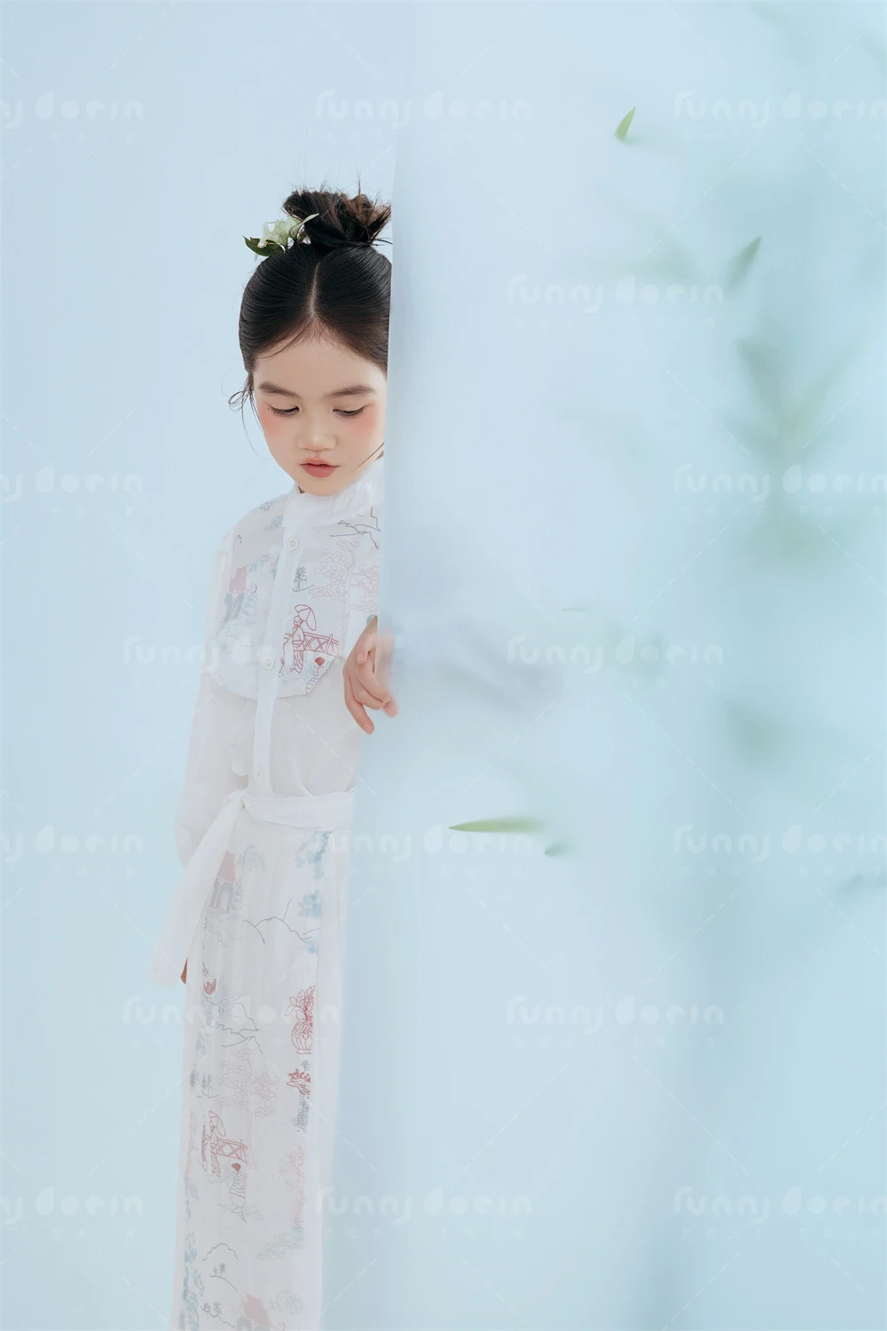 芳妮豆丁儿童摄影 白马迎春