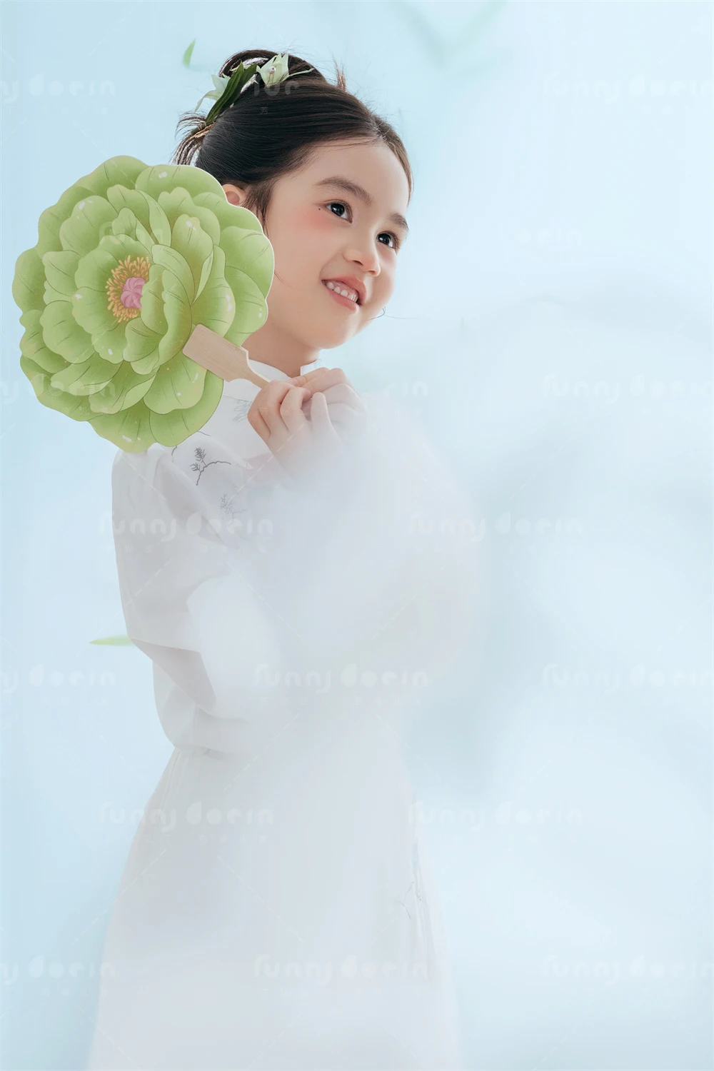 芳妮豆丁儿童摄影 白马迎春