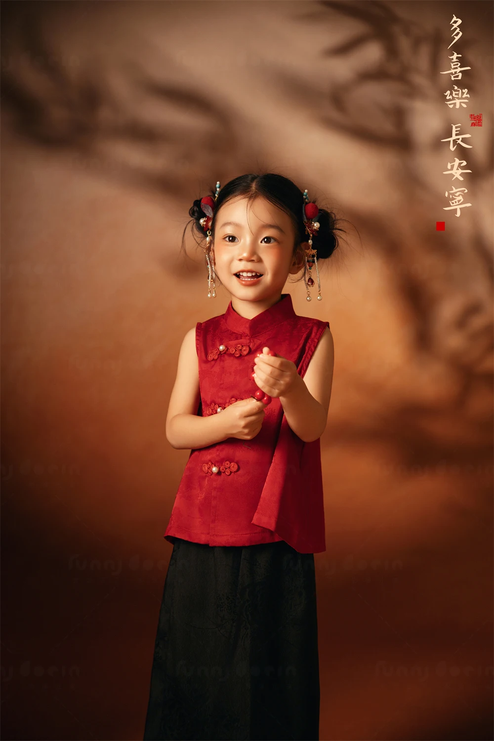 芳妮豆丁儿童摄影 灯启年欢
