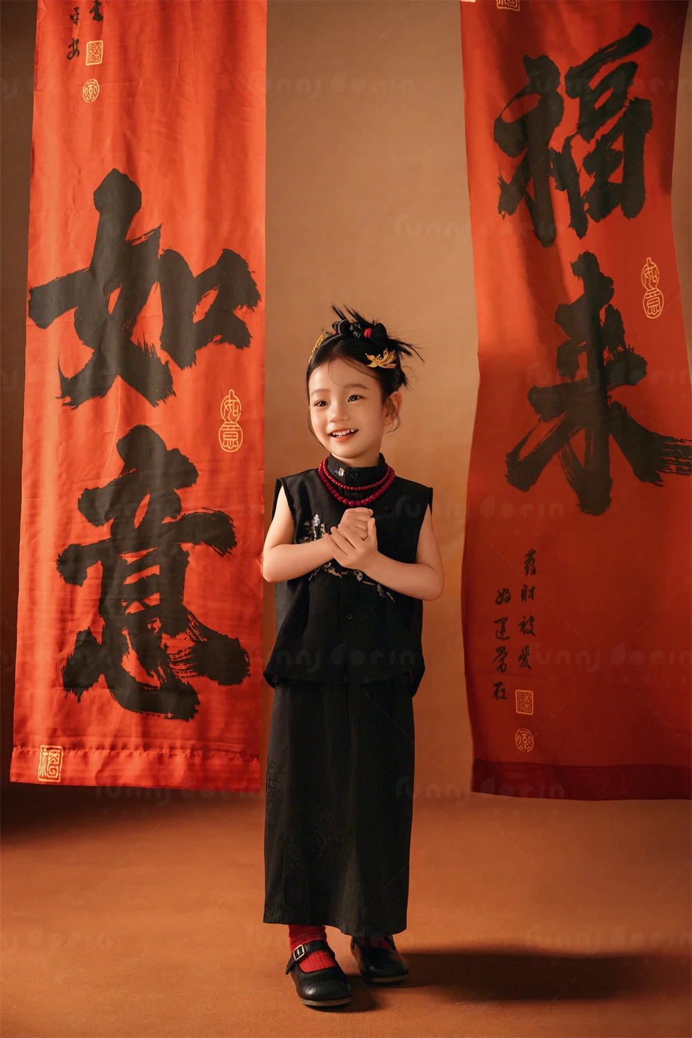 芳妮豆丁儿童摄影 灯启年欢