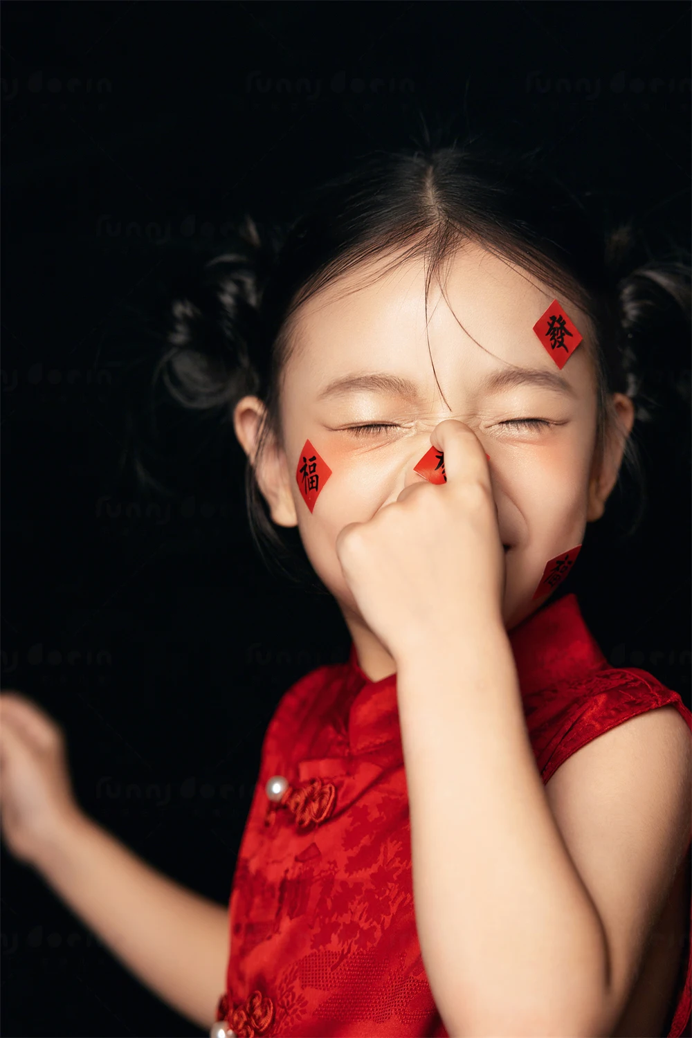 芳妮豆丁儿童摄影 灯启年欢