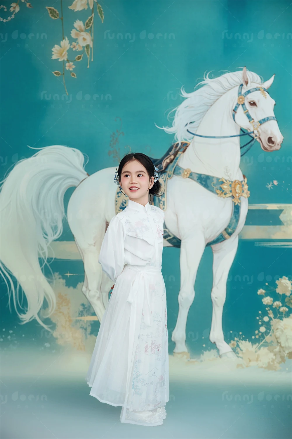 芳妮豆丁儿童摄影 白马迎春