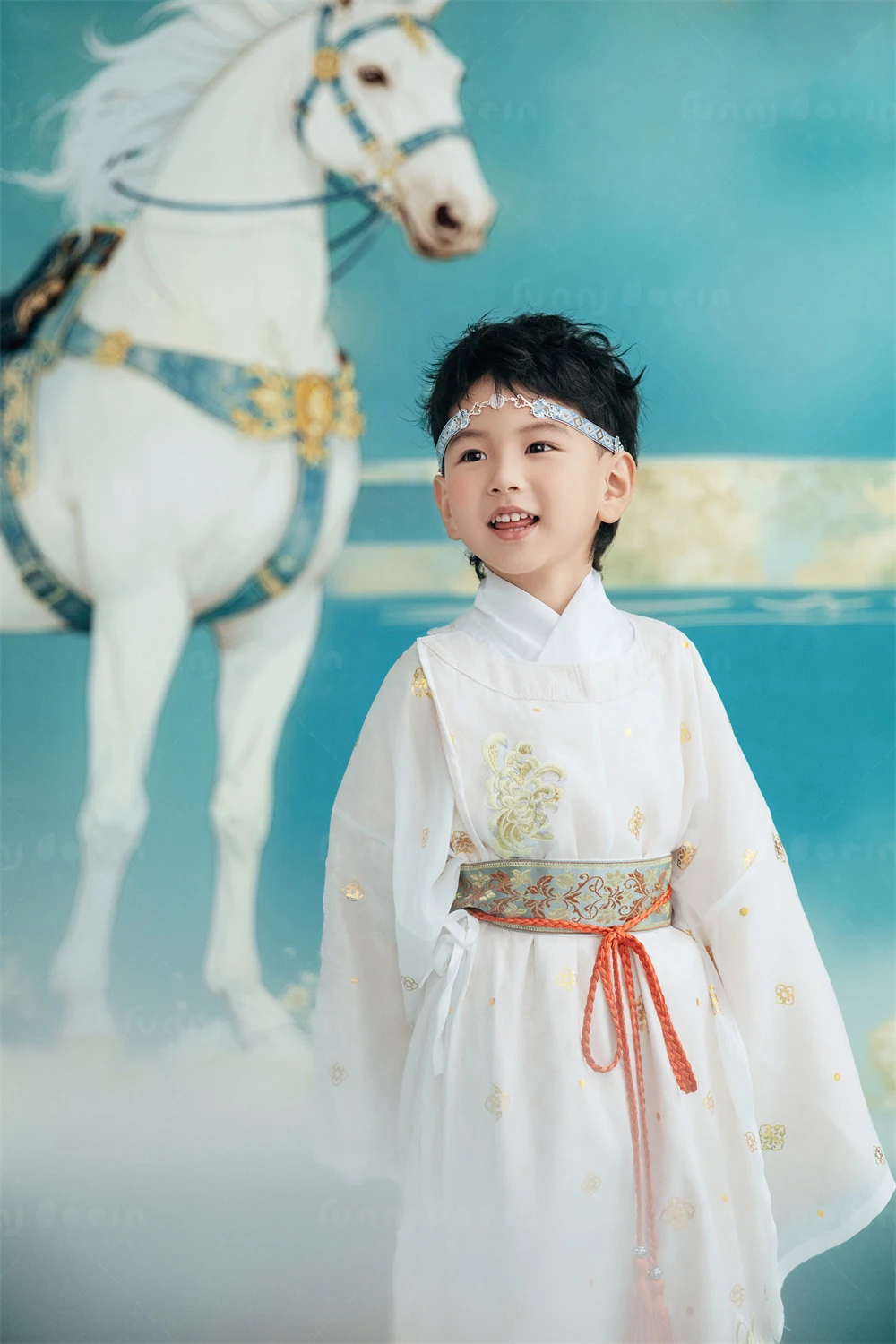 芳妮豆丁儿童摄影 龙驹踏春