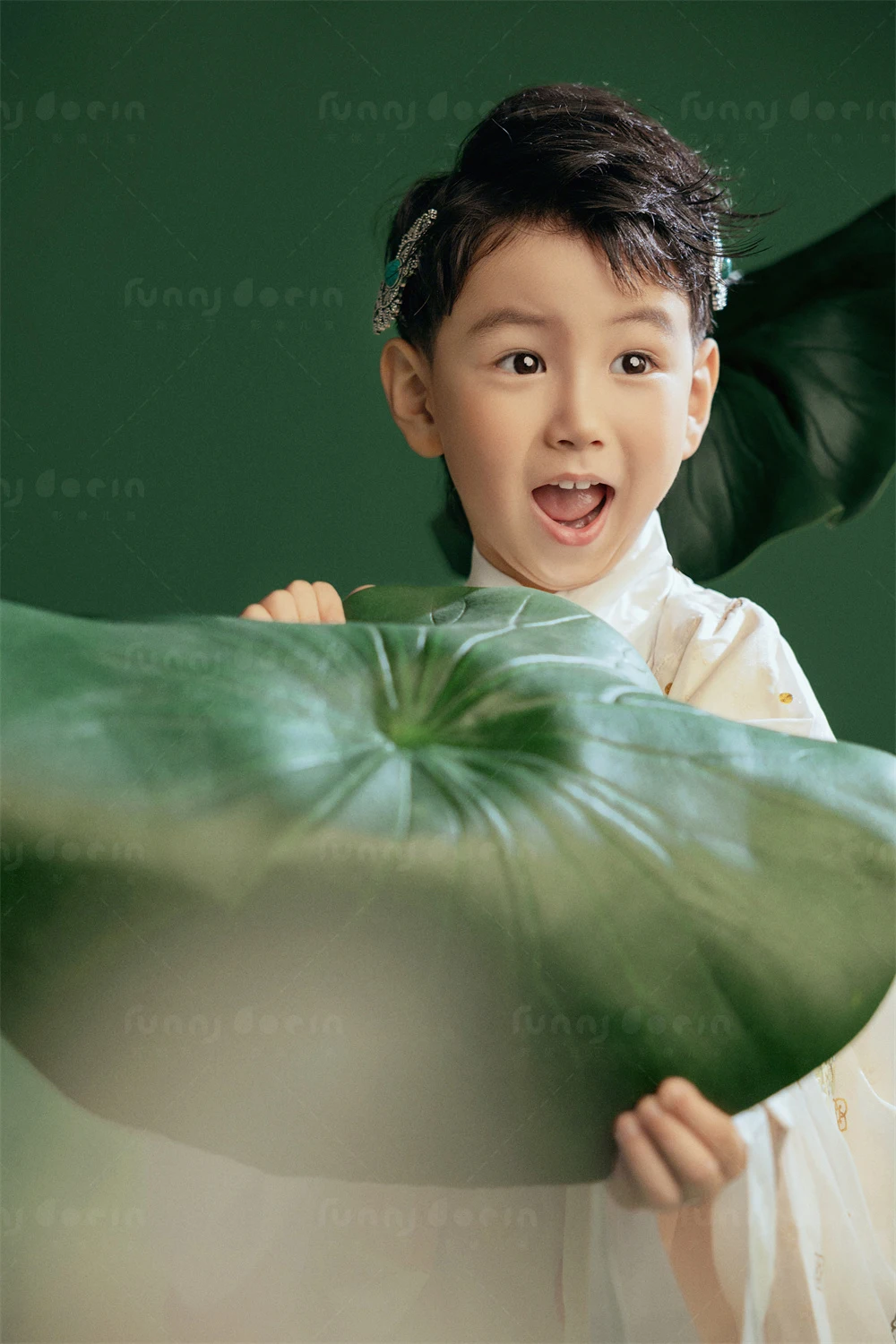 芳妮豆丁儿童摄影 龙驹踏春