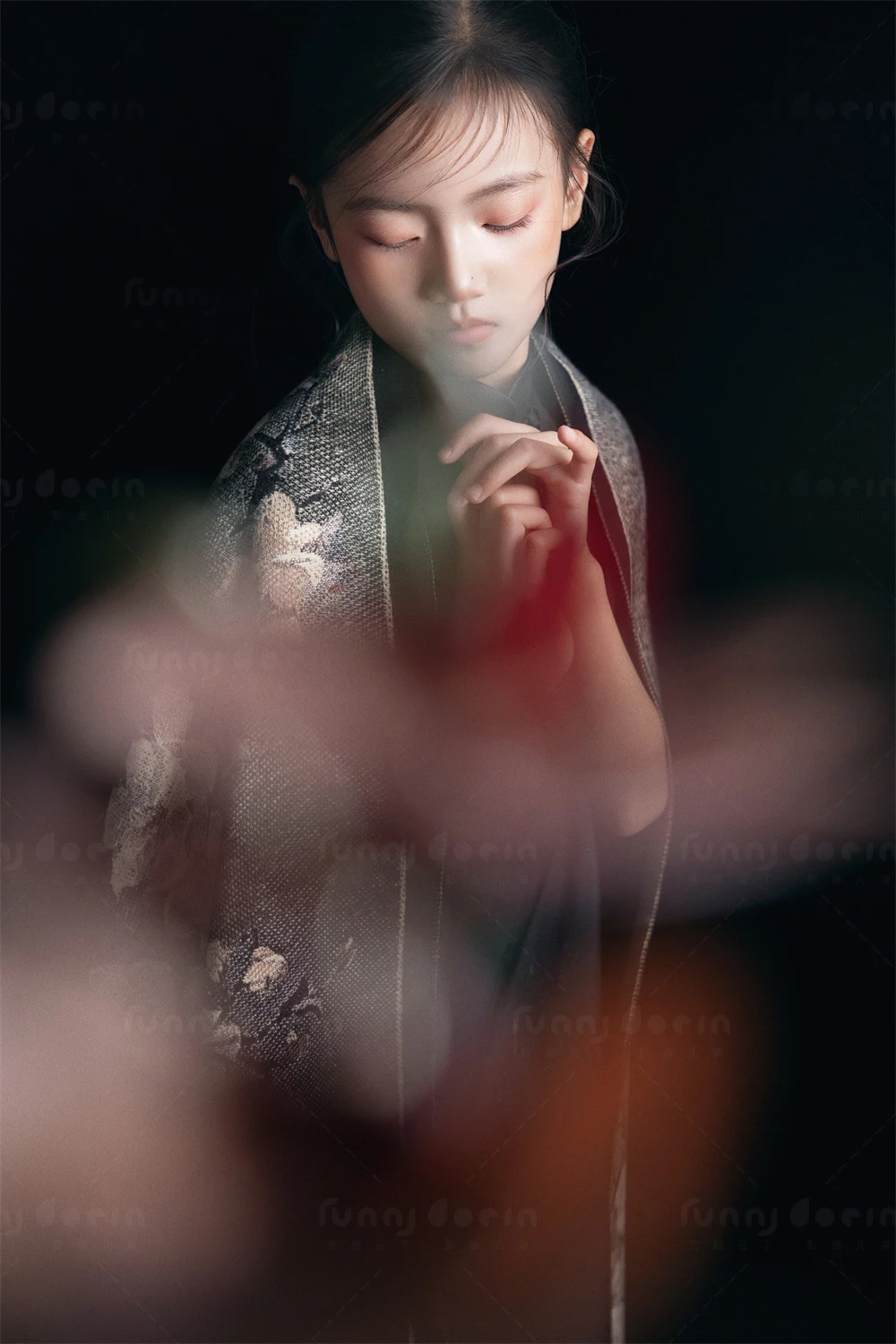 芳妮豆丁儿童摄影 蓝水镜花