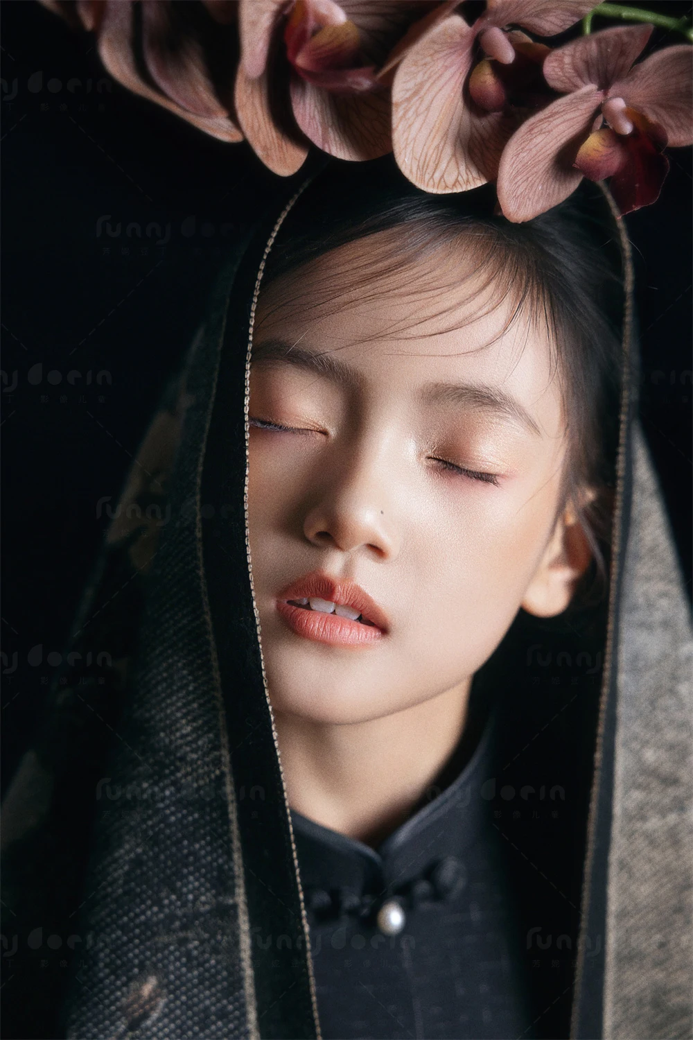 芳妮豆丁儿童摄影 蓝水镜花