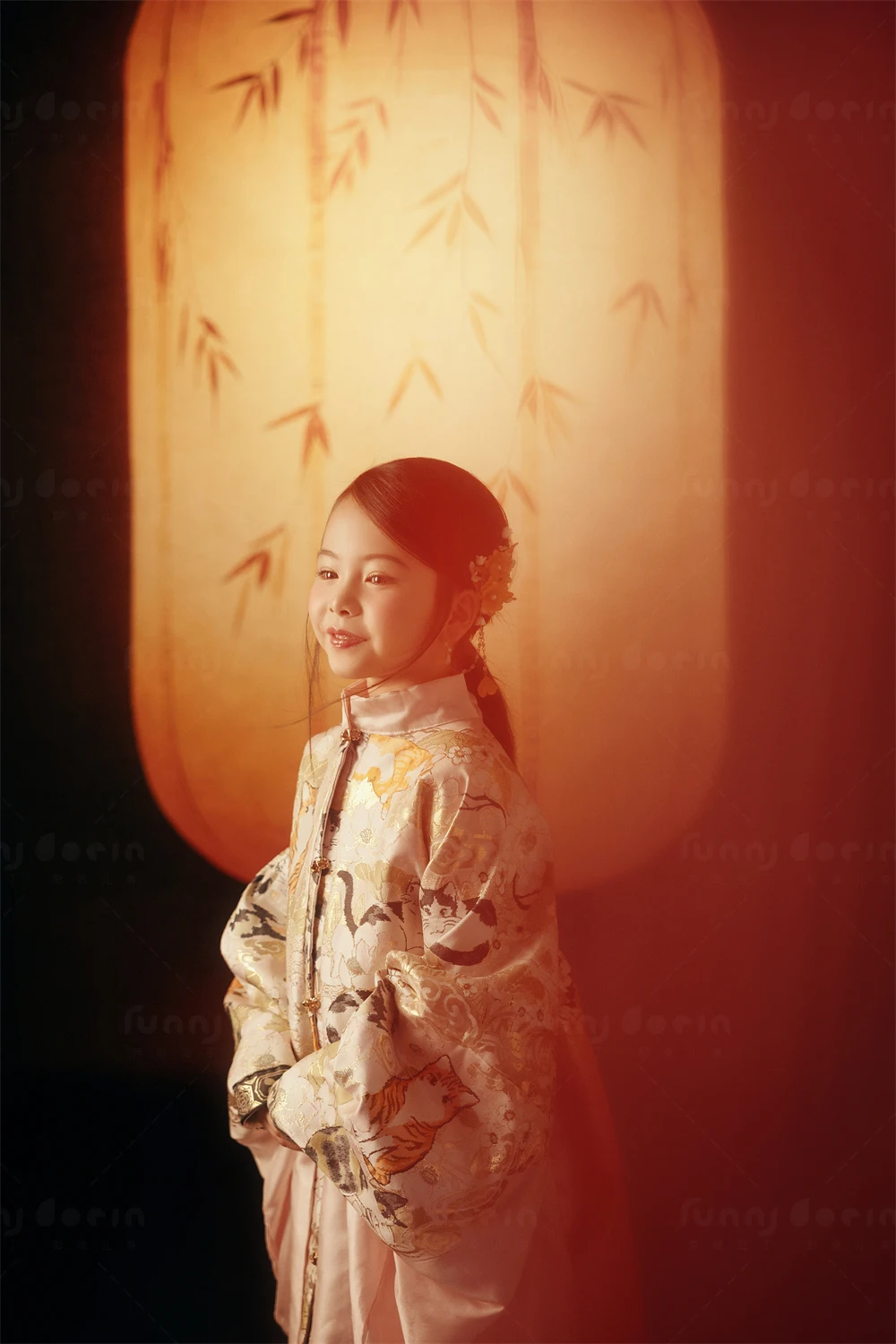 芳妮豆丁儿童摄影 灯下佳人