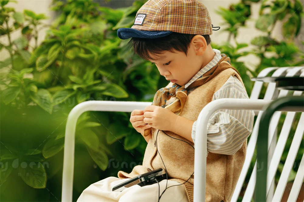 芳妮豆丁儿童摄影 庭院少年信